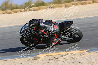 media/Jan-14-2024-SoCal Trackdays (Sun) [[2e55ec21a6]]/Turn 10 Inside (110pm)/